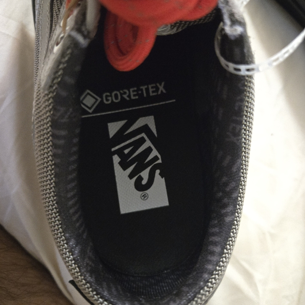 Vans Premium Old Skool Goretex Women Size 8 Gunmetal Grey 112025 - Picture 6 of 7